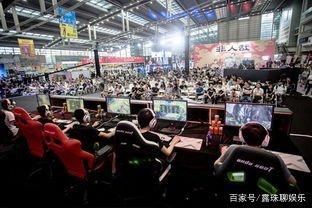 青岛记者：邵佳一大哥式的执教风格很适合当下中国足球的环境