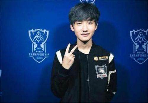 樊振东也没想到，香港火灾刚过一周，全红婵因一举动实现口碑暴涨